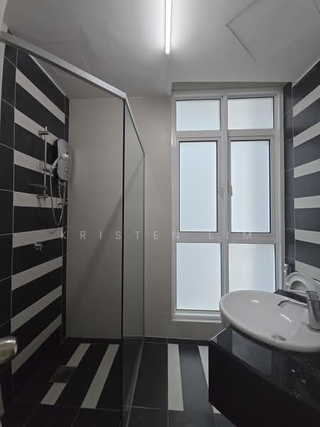 Apartment for Rent at Central Residence @ Sungai Besi - Kristen Lim - Bathroom - PropertyGuru.com.my