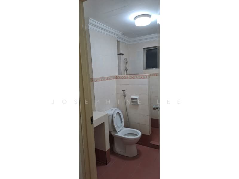 Kondominium untuk Disewa di Casa Damansara - Josephine Lee - Bathroom - PropertyGuru.com.my
