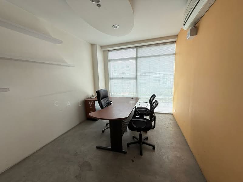 Pejabat untuk Disewa di Ara Damansara (Selangor) - Calvin Thong - Study - PropertyGuru.com.my