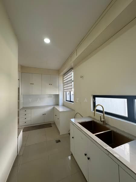 Semi-Detached House for Sale in Kuala Selangor (Selangor) - Syafiq Zamri - Kitchen - PropertyGuru.com.my