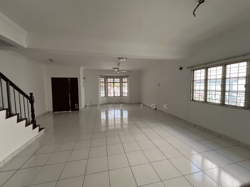 Rumah Teres 2-Tingkat untuk Dijual di Bukit Rahman Putra (Sungai Buloh) - Steve Tok - Living Room - PropertyGuru.com.my