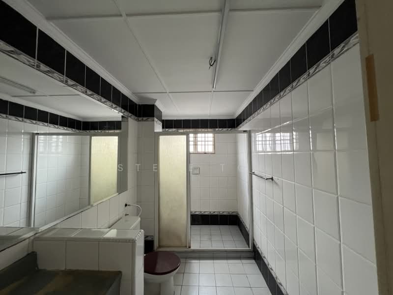 Rumah Teres 2-Tingkat untuk Dijual di Bukit Rahman Putra (Sungai Buloh) - Steve Tok - Bathroom - PropertyGuru.com.my