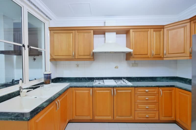 Semi-Detached House for Sale in Damansara Heights (Kuala Lumpur) - Angela Lee - Kitchen - PropertyGuru.com.my