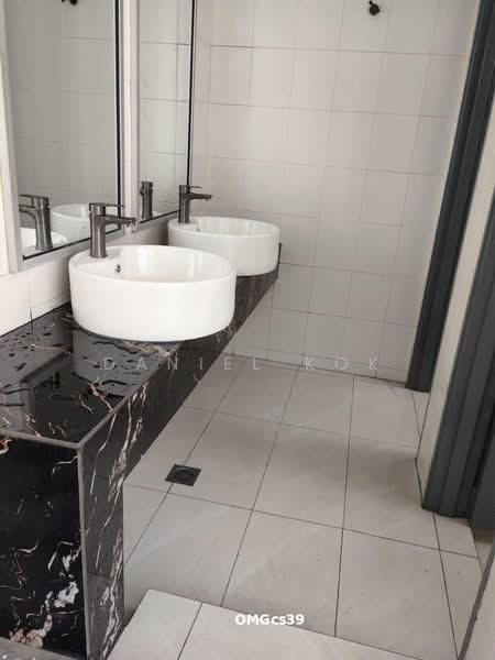 Shop for Sale in Bandar Bukit Raja (Klang) - Daniel Kok - Bathroom - PropertyGuru.com.my