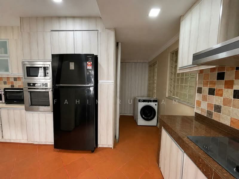 Rumah Teres untuk Dijual di Usj 2 (Subang Jaya) - Fahim Rustam - Kitchen - PropertyGuru.com.my