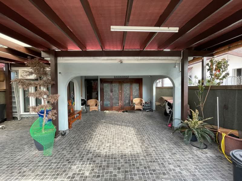 Rumah Teres untuk Dijual di Usj 2 (Subang Jaya) - Fahim Rustam - Exterior - PropertyGuru.com.my