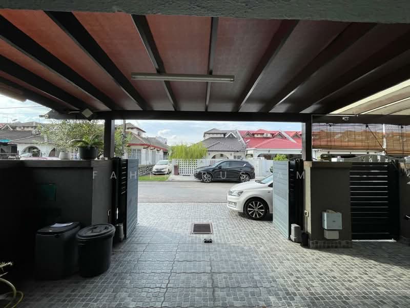 Rumah Teres untuk Dijual di Usj 2 (Subang Jaya) - Fahim Rustam - Exterior - PropertyGuru.com.my