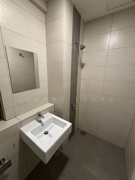 Kondominium untuk Disewa di Lake Point Residence - Johnny Leong - Bathroom - PropertyGuru.com.my