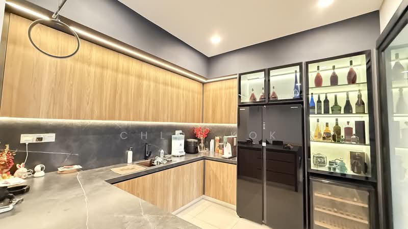 3-storey Terraced House for Sale in Tamansari (Rawang) - Chloe Kok - PropertyGuru.com.my