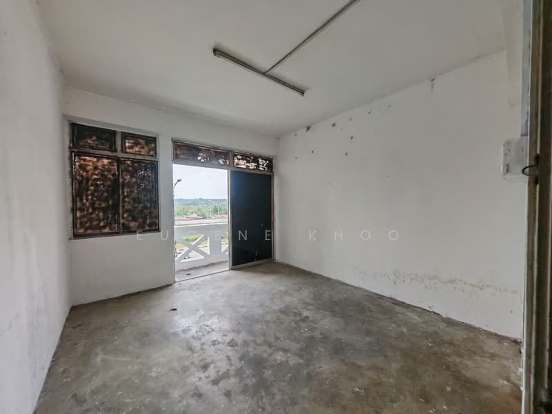 Kedai / Pejabat untuk Disewa di Taman Senai Utama (Kulai) - Eugene Khoo - PropertyGuru.com.my