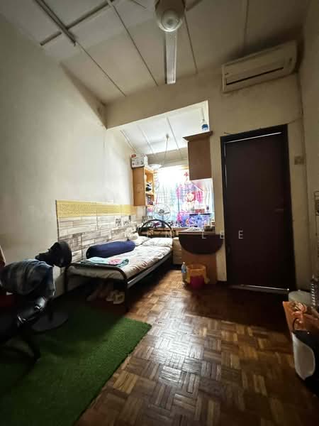 2-storey Terraced House for Sale in BANDAR PUCHONG JAYA (Puchong) - Jayden Lee - Bedroom - PropertyGuru.com.my