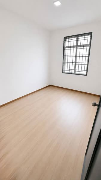 Apartment for Sale at Lake View Suites - Wei KeHong - PropertyGuru.com.my