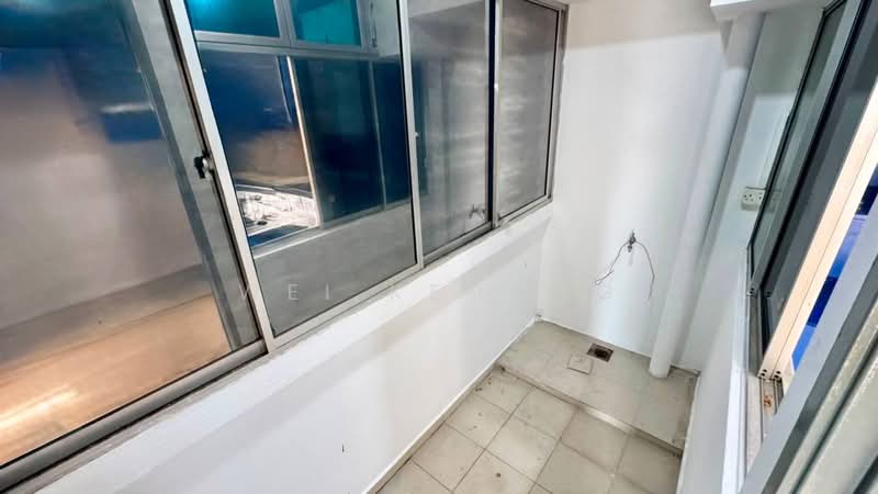 Apartment for Sale at Lake View Suites - Wei KeHong - PropertyGuru.com.my