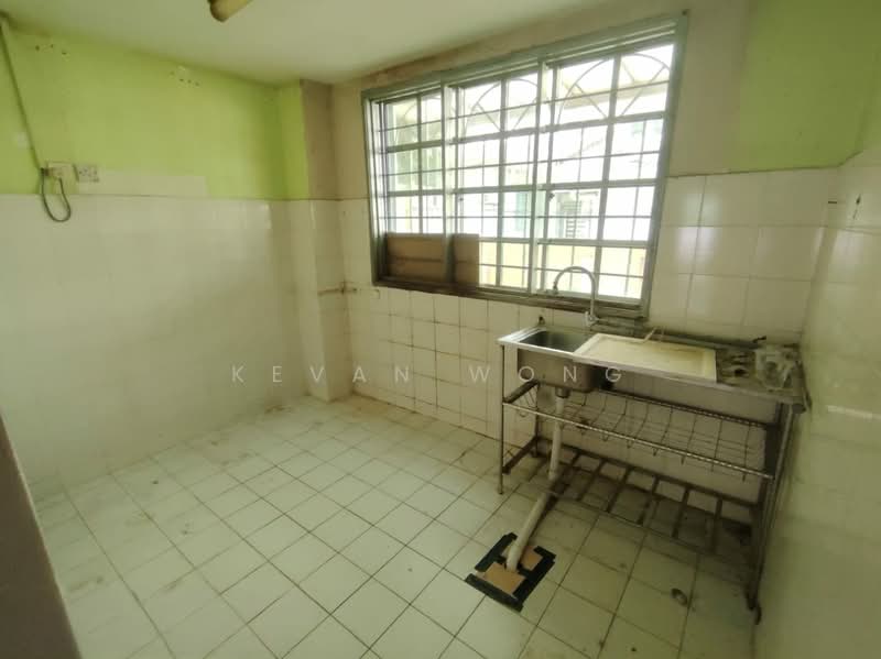 Terraced House for Sale in Taman Bukit Permata (Selayang) - Kevan Wong - Kitchen - PropertyGuru.com.my