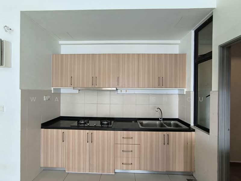 Apartment for Rent at Austin Regency (Pangsapuri Austin Perdana) - Wyatt Chan Shoou Tyn - Kitchen - PropertyGuru.com.my