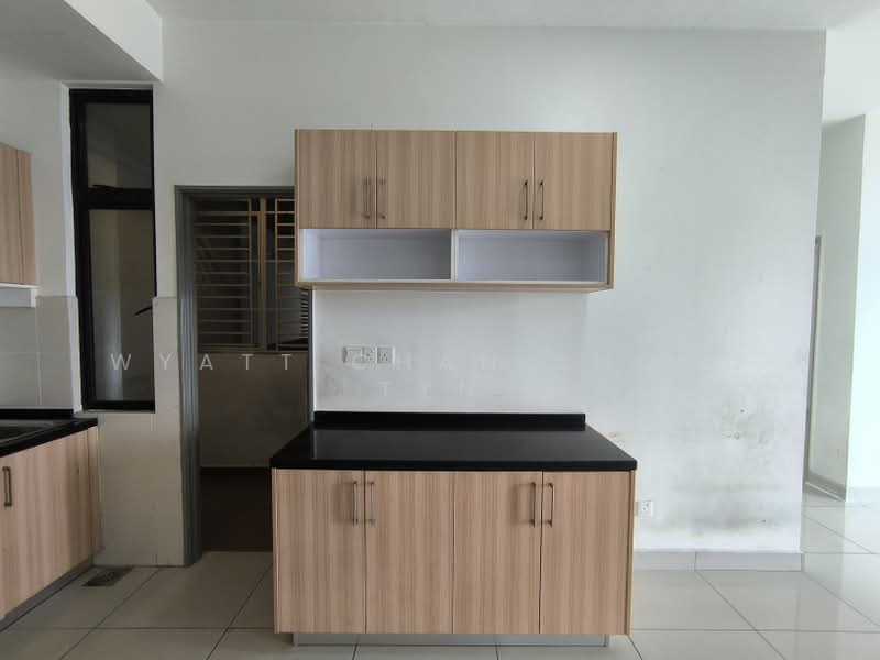 Apartment for Rent at Austin Regency (Pangsapuri Austin Perdana) - Wyatt Chan Shoou Tyn - Kitchen - PropertyGuru.com.my