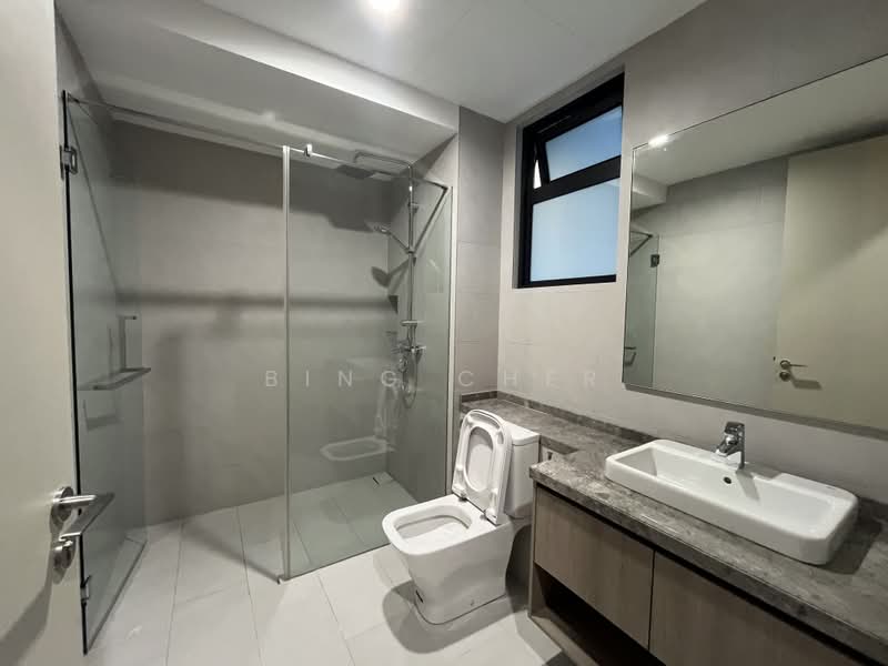 Kondominium untuk Disewa di Residensi Astrea - Bing Cher - Bathroom - PropertyGuru.com.my