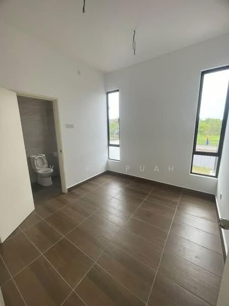 Cluster House for Sale in Johor Bahru (Johor) - Yi En Puah - Bathroom - PropertyGuru.com.my