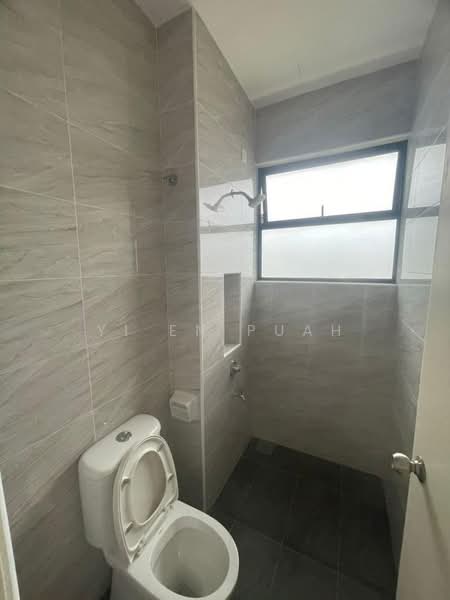 Cluster House for Sale in Johor Bahru (Johor) - Yi En Puah - Bathroom - PropertyGuru.com.my