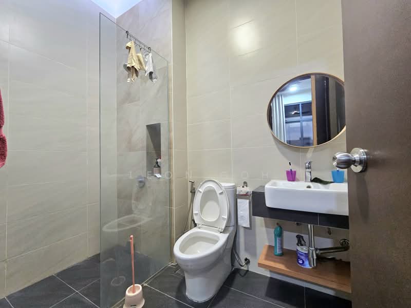 Rumah Berkembar untuk Dijual di Eco Sanctuary (Telok Panglima Garang) - Leon Goh - Bathroom - PropertyGuru.com.my