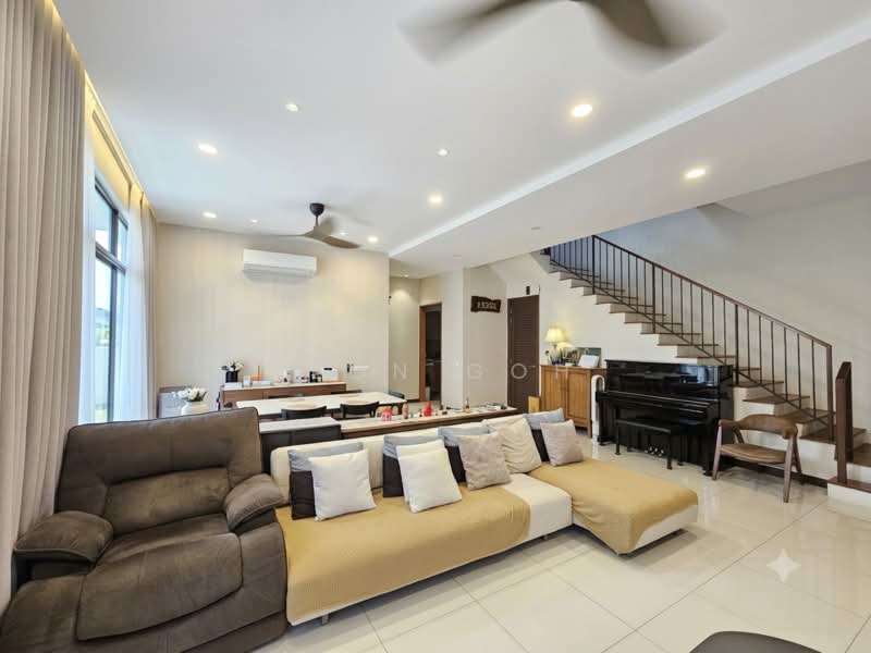 Rumah Berkembar untuk Dijual di Eco Sanctuary (Telok Panglima Garang) - Leon Goh - Living Room - PropertyGuru.com.my