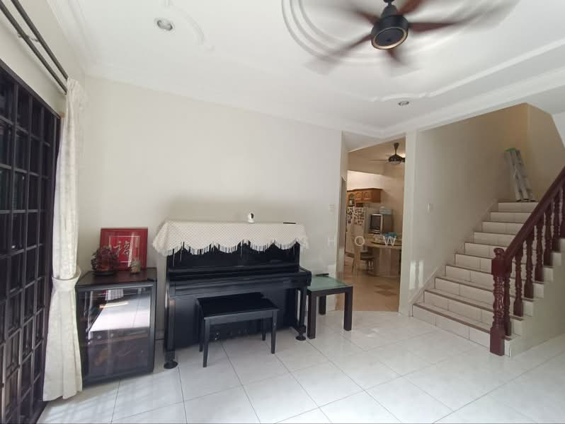 Rumah Berkembar untuk Dijual di Taman Mansion (Ipoh) - Jerry Chow - Living Room - PropertyGuru.com.my