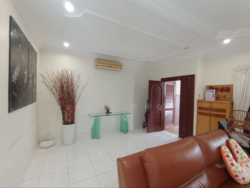 Rumah Berkembar untuk Dijual di Taman Mansion (Ipoh) - Jerry Chow - Living Room - PropertyGuru.com.my