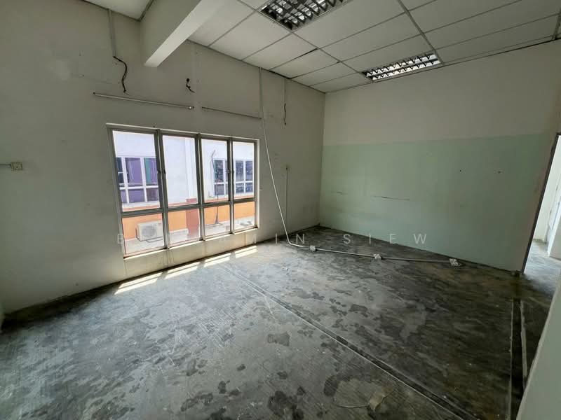 Shop / Office for Rent in Bangi (Selangor) - Benjamin Siew - Interior - PropertyGuru.com.my
