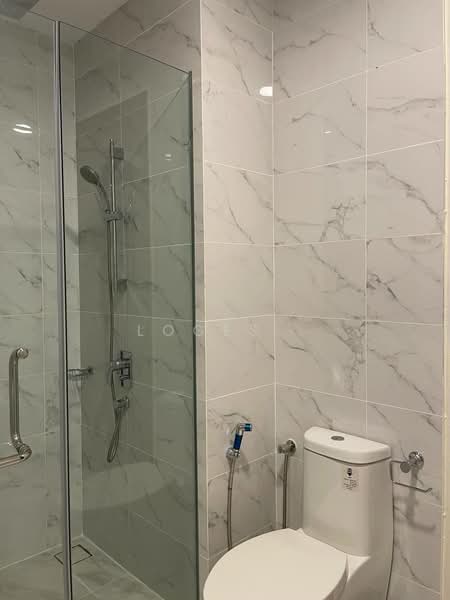 Service Residence for Rent at Met 1 Residences - Loges . - Bathroom - PropertyGuru.com.my