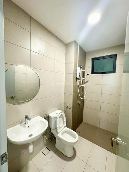 Kondominium untuk Disewa di Ixora Residence - Kin CK - Bathroom - PropertyGuru.com.my