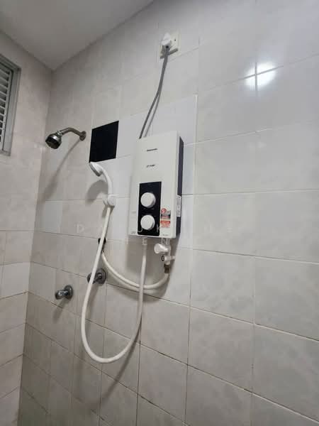Kondominium untuk Disewa di Mahkota Wira - Datuk Lee Heng - Bathroom - PropertyGuru.com.my