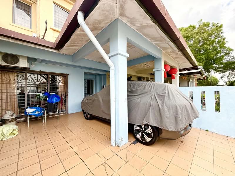 Terraced House for Sale in Seksyen 32, Kemuning Green Ville (Shah Alam) - Izzat Zamros - Exterior - PropertyGuru.com.my