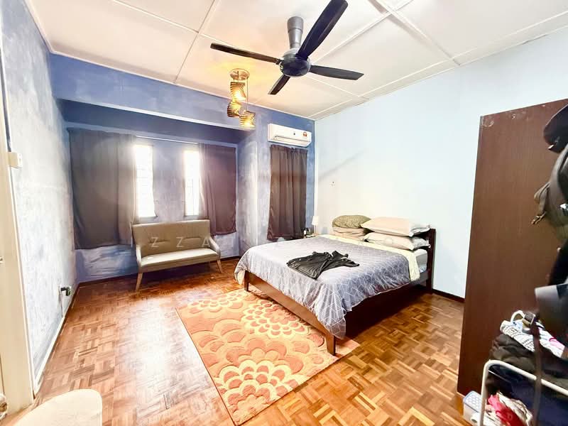 Terraced House for Sale in Seksyen 32, Kemuning Green Ville (Shah Alam) - Izzat Zamros - Bedroom - PropertyGuru.com.my