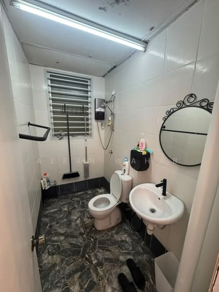 Service Residence for Rent at Amara - Azean Wahab - Bathroom - PropertyGuru.com.my
