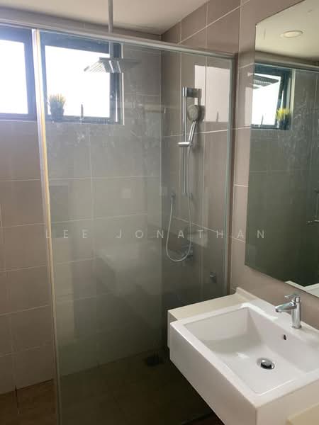 Kondominium untuk Disewa di Infiniti 3 Residences - Lee Jonathan - Master Bath - PropertyGuru.com.my