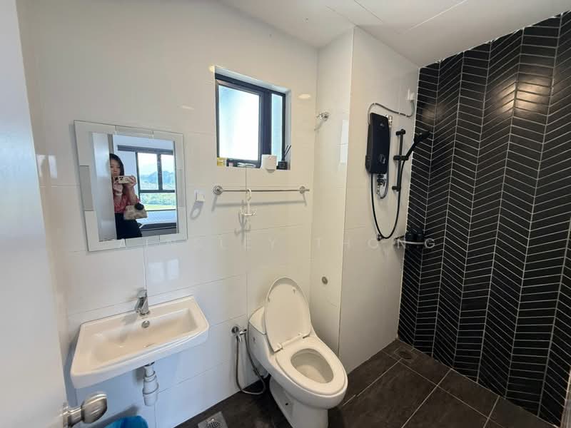 Service Residence for Sale at The Horizon - Ainsley Thong - Bathroom - PropertyGuru.com.my