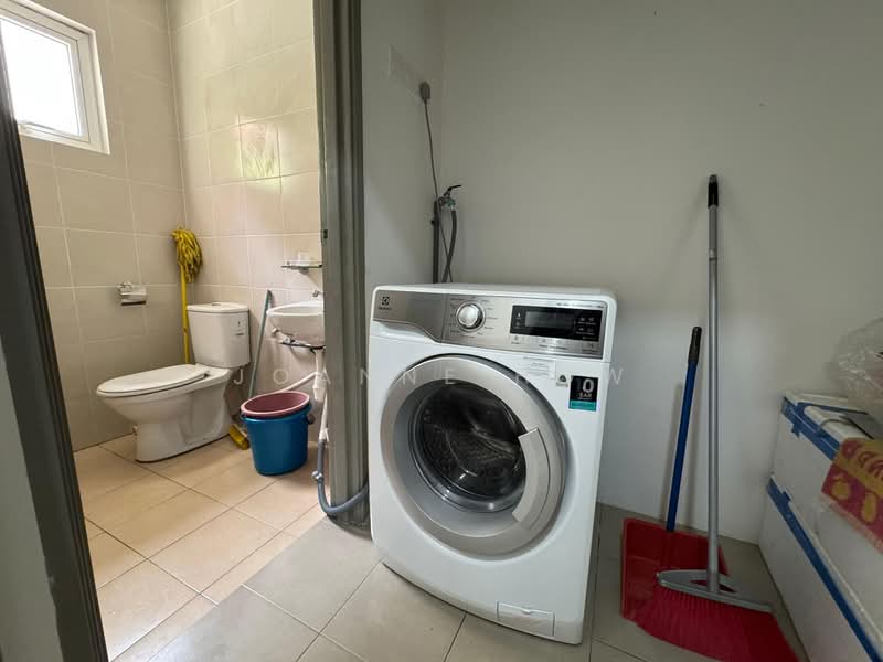 Rumah Berkembar untuk Disewa di Tiara Melaka Golf & Country Club (Ayer Keroh) - Joanne How - Bathroom - PropertyGuru.com.my