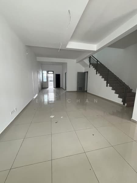 2-storey Terraced House for Rent in Kampung Sentosa Barat (Pasir Gudang) - Eve Chan - Interior living hall - PropertyGuru.com.my