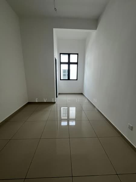 2-storey Terraced House for Rent in Kampung Sentosa Barat (Pasir Gudang) - Eve Chan - Bedroom - PropertyGuru.com.my