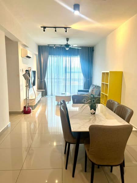 Kondominium untuk Disewa di The Majestic - Vivian Foong - Living Room - PropertyGuru.com.my