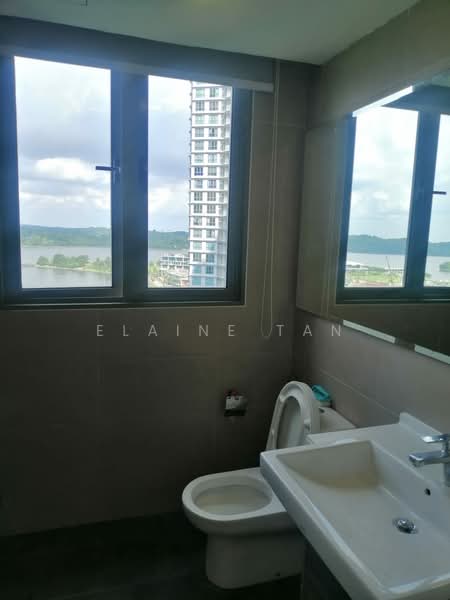 Servis Apartment untuk Dijual di Teega Suites - Elaine Tan - Bathroom - PropertyGuru.com.my