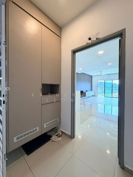Condominium for Sale at T-Parkland - Katherine Leong - Entrance - PropertyGuru.com.my