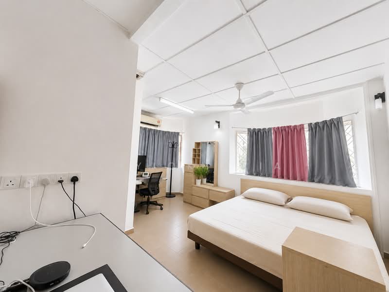 Rumah Teres 2 Tingkat untuk Dijual di Seksyen 8 (Shah Alam) - Amy Oktavia - Bedroom - PropertyGuru.com.my