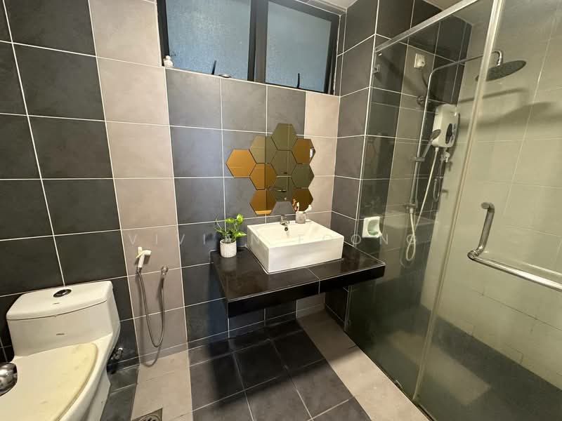 Condominium for Sale at Upper East @ Tiger Lane - Vivian Foong - Bathroom - PropertyGuru.com.my