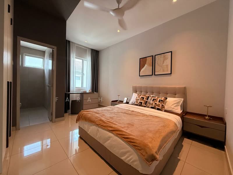 Rumah Teres 2 Tingkat untuk Dijual di Taman Sejati (Klang) - Farah Izzati - Bedroom - PropertyGuru.com.my