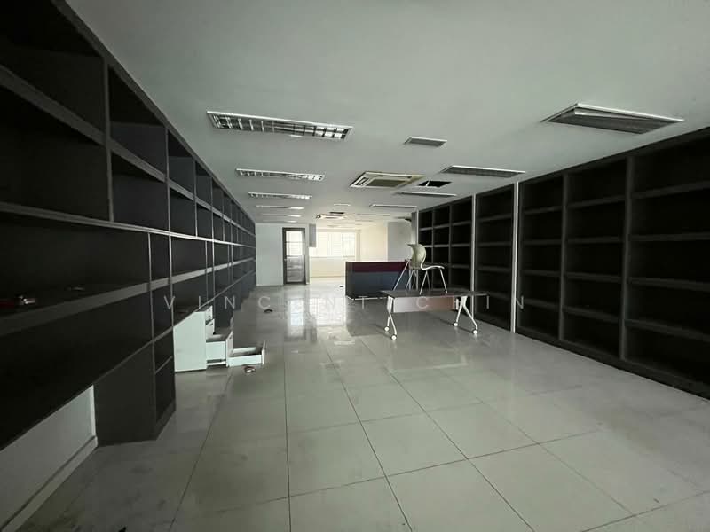 Shop / Office for Rent in Taman Putra Damai (Ara Damansara) - Vincent Chin - Interior - PropertyGuru.com.my