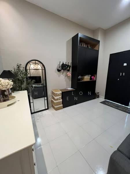 2-storey Terraced House for Sale in Taman Pulai Indah (Johor Bahru) - Shieh Long Chen - Entrance - PropertyGuru.com.my