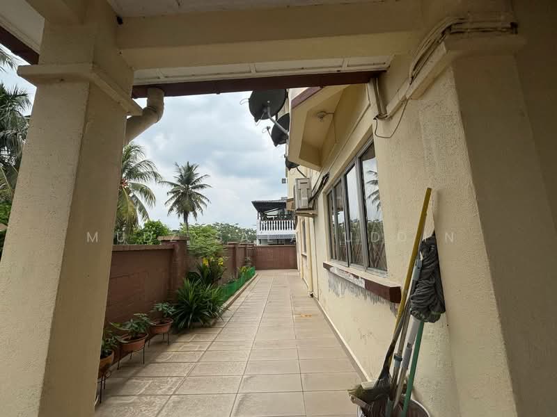 Rumah Teres 2 Tingkat untuk Dijual di Seksyen 8 (Shah Alam) - Mudz Salahuddin - Exterior - PropertyGuru.com.my