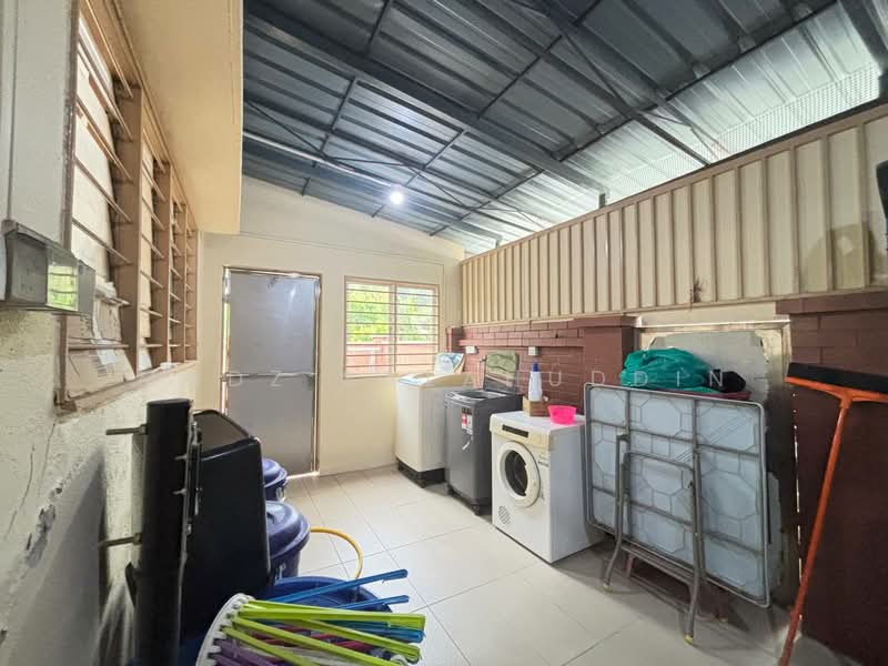 Rumah Teres 2 Tingkat untuk Dijual di Seksyen 8 (Shah Alam) - Mudz Salahuddin - Interior - PropertyGuru.com.my