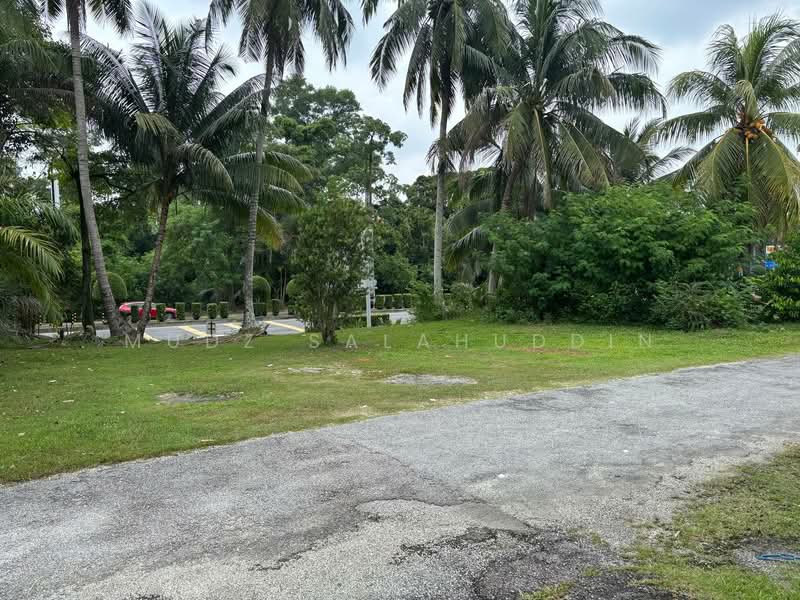 Rumah Teres 2 Tingkat untuk Dijual di Seksyen 8 (Shah Alam) - Mudz Salahuddin - Exterior - PropertyGuru.com.my